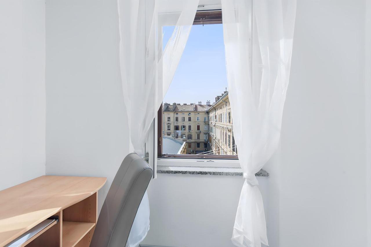 Little Flower City Studio 5 - Rijeka Rent Exterior foto